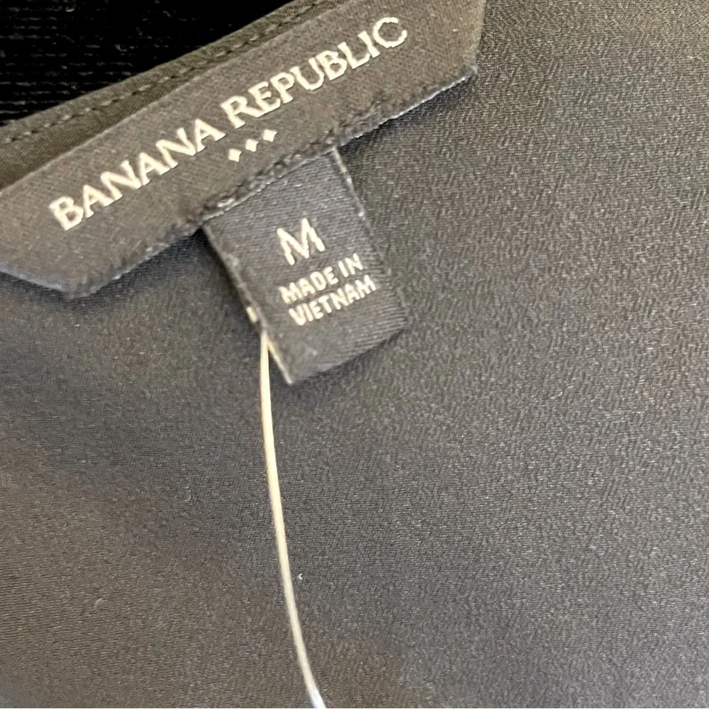 Banana Republic Black Blouse - Picture 4 of 11